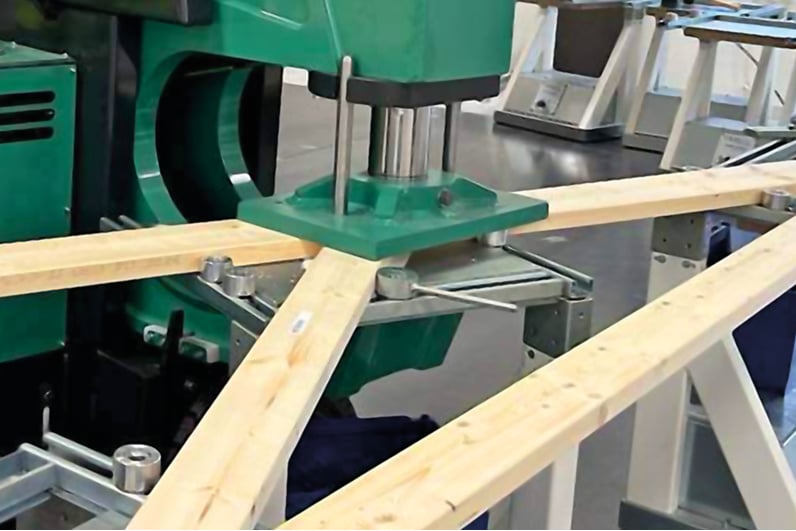 Takstol produksjon hos Optimera.