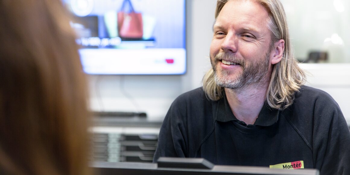 Få skreddersydde råd ved å booke et kjøkkenmøte. Utforsk våre kjøkkenløsninger og designalternativer. Skap ditt drømmekjøkken sammen med oss.