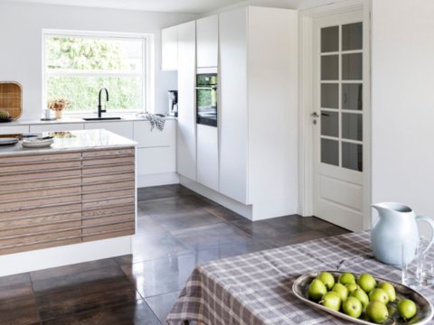 Kjøkken fra AUBO i modellen Oak Line.