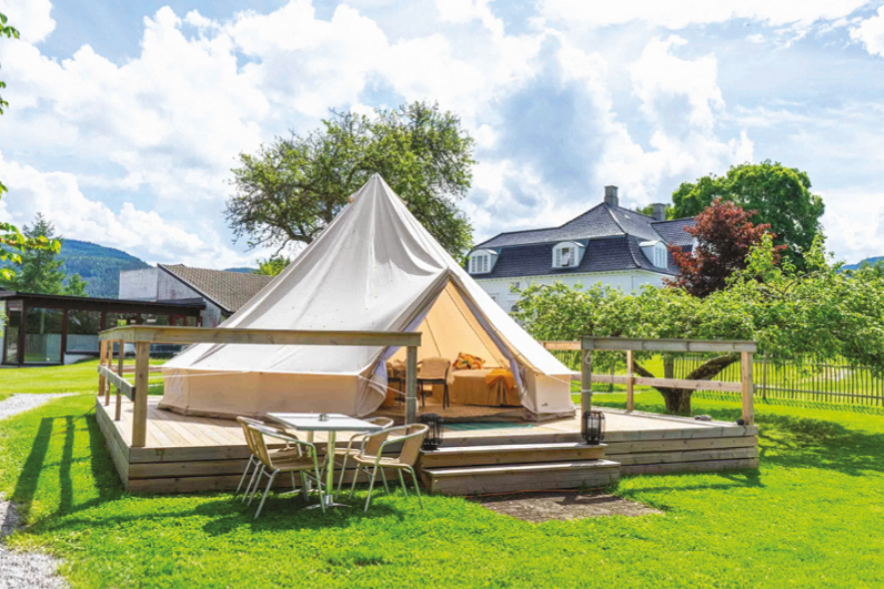 Glamping ved Randsfjorden – mat- og naturopplevelser i ett thorbjornrudhotell.no