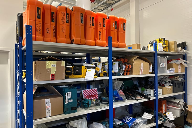 Montasjeutstyr verkstedtjenester