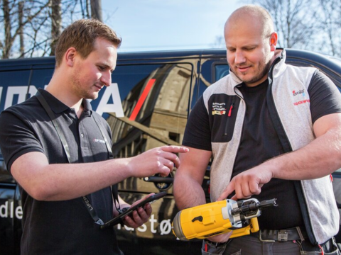 Verktøy og festemidler