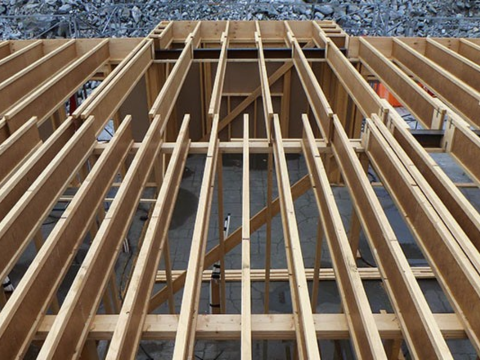 I-bjelkelag/I-taksperre